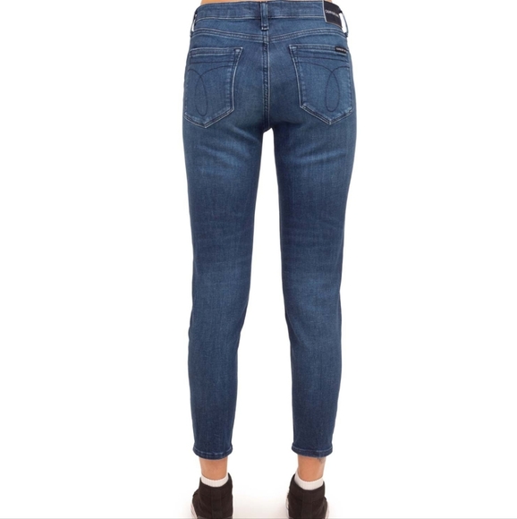 Calvin Klein Womens Mid Rise Skinny Jeans Indigo size 4 - Picture 2 of 3